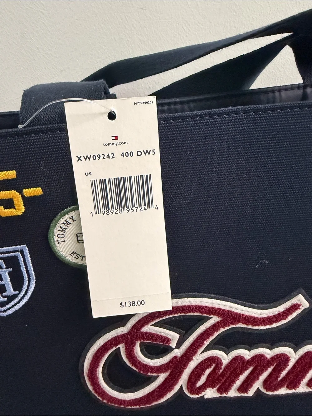 Tommy Hilfiger navy canvas